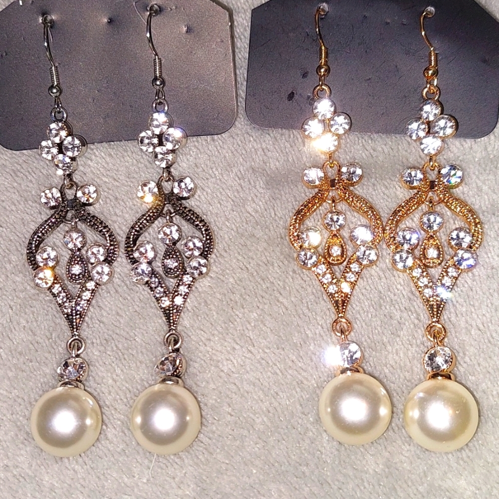 White Pearl Earrings Set